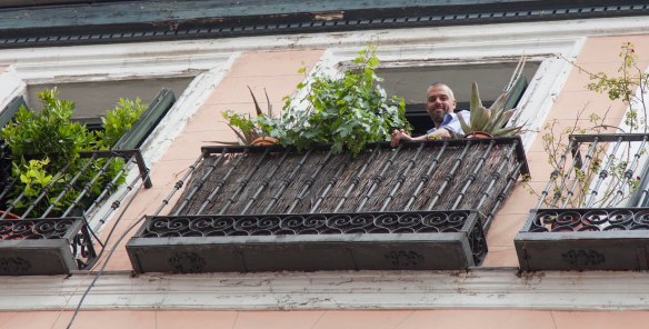 Nick_rebrota_malasana_rojomenta_concurso_balcones_madrid